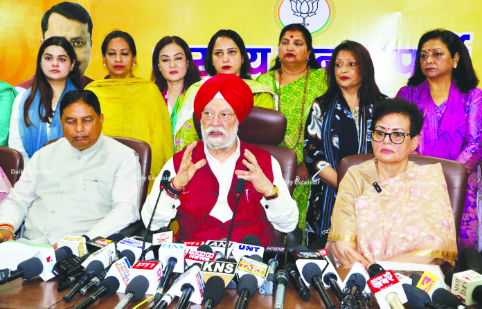Hardeep Puri, Rekha, Sat slam Congress for ‘Killing’ Women’s Reservation Bill