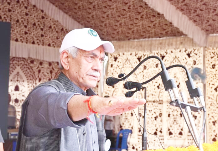 LG Manoj Sinha joined Padyatra in Rajouri under Drug-Free J&K campaign