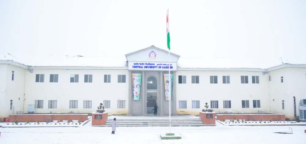 Central University of Kashmir announces 10-day summer break Central University of Kashmir announces 10-day summer break