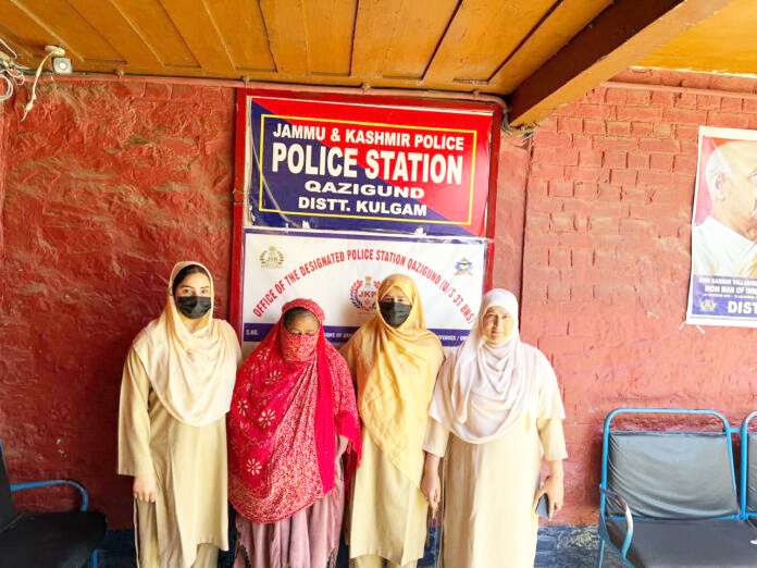 Kulgam Police Busts Interstate Drug Network; Lady Kingpin, Associate Arrested In Major Narcotics Crackdown