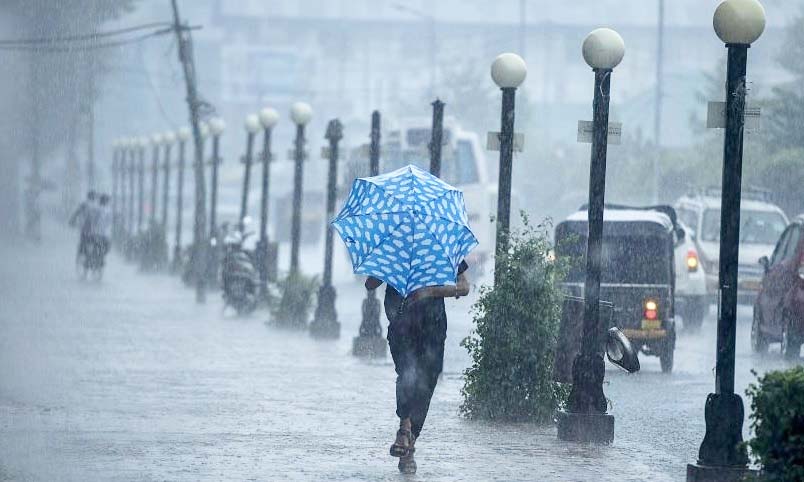 MeT Predicts Rain, Gusty Winds at Scattered Places in J&K Till May 30 MeT Predicts Rain, Gusty Winds at Scattered Places in J&K Till May 30