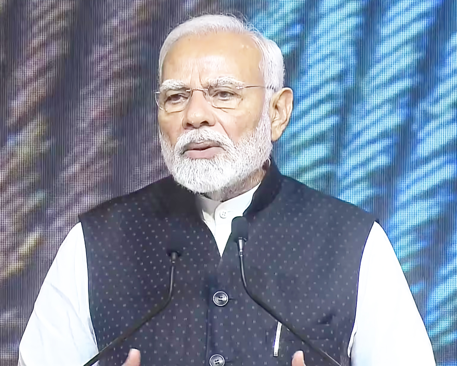 PM Modi pays homage to Nehru on 62nd Death Anniversary PM Modi pays homage to Nehru on 62nd Death Anniversary