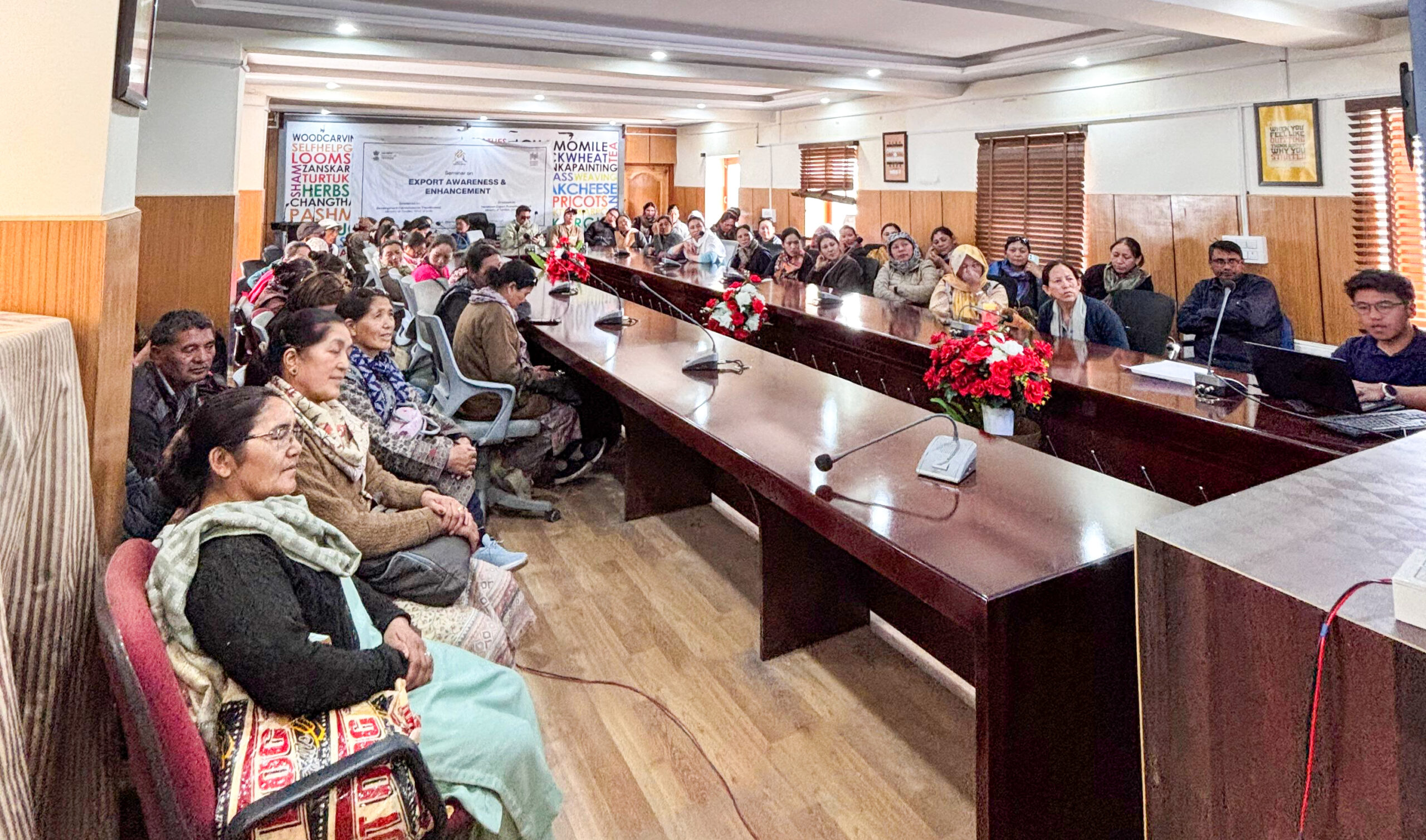 Orientation Programme on Artificial Intelligence conducted for PM Vishwakarma beneficiaries at DIC Leh