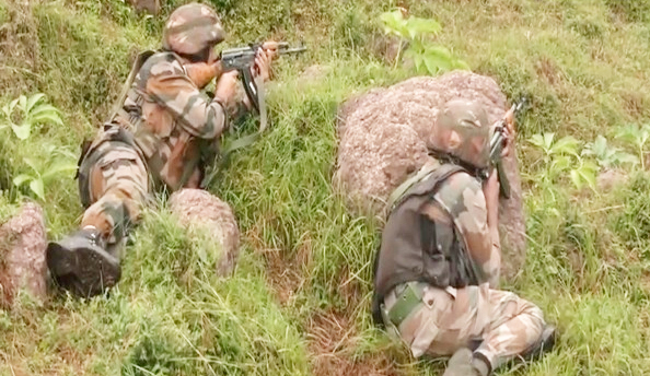 Encounter breaks out between Security Forces, Terrorists in Rajouri Encounter breaks out between Security Forces, Terrorists in Rajouri