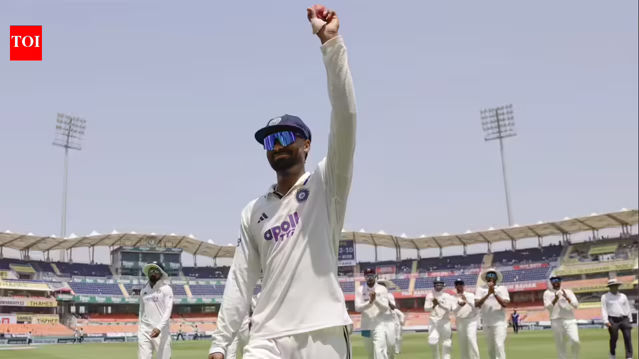 Ravichandran Ashwin: ‘Wonderful career ahead’: Ashwin’s special message for debutant Manav Suthar after historic six-for | Cricket News