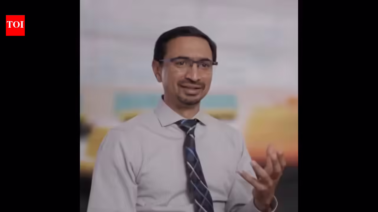 Indian-origin Dr Ashok Muralidaran under fire over ‘wrong’ heart surgery in Oregon: ‘India gives fake degrees’ Indian-origin Dr Ashok Muralidaran under fire over ‘wrong’ heart surgery in Oregon: ‘India gives fake degrees’