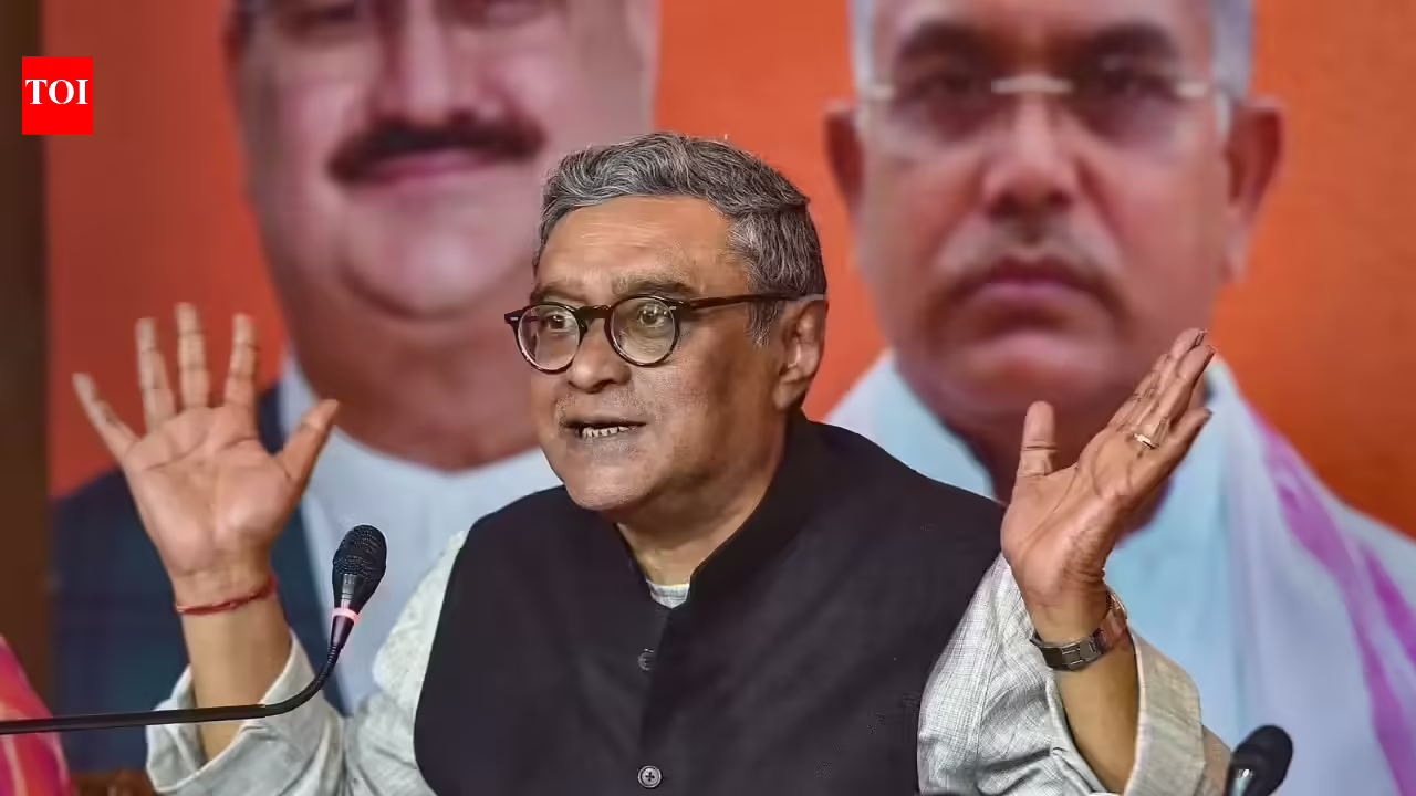 Swapan Dasgupta gets finance as West Bengal govt distributes portfolios among newly sworn-in ministers | India News