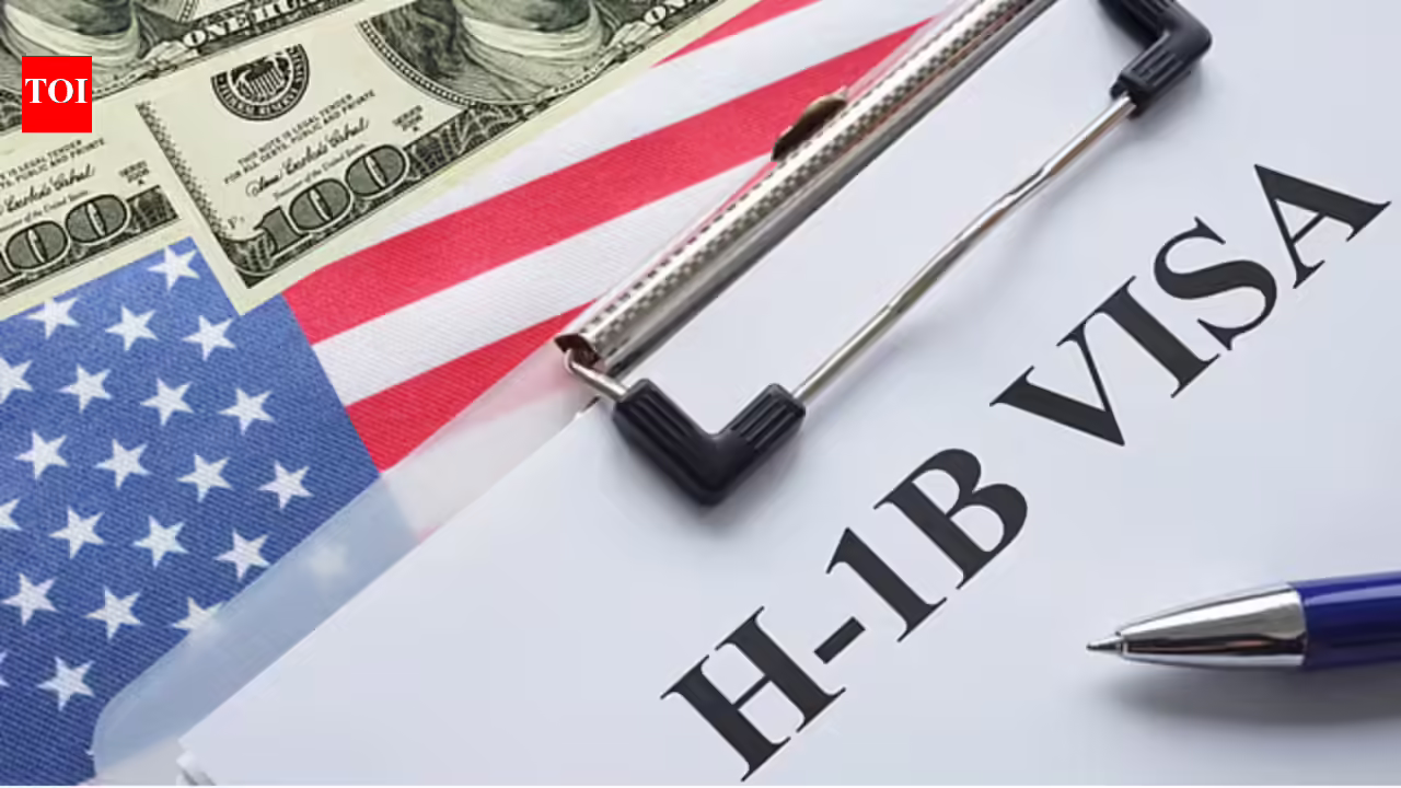 ‘I gave up my H1-B visa because…’: Ex-Microsoft worker explains why he left US and returned to India to build own startup ‘I gave up my H1-B visa because…’: Ex-Microsoft worker explains why he left US and returned to India to build own startup