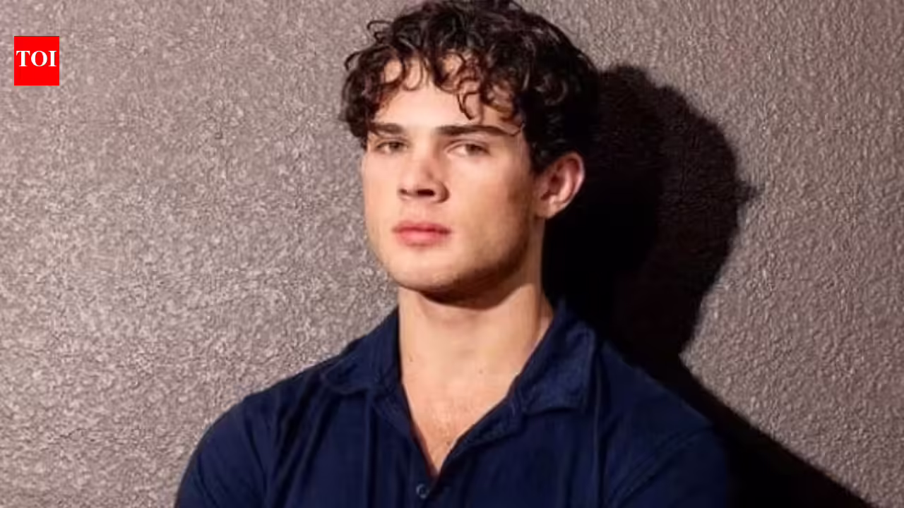 Twitch streamer Clavicular revealed his post-surgery face as years of looksmaxxing content came under fire Twitch streamer Clavicular revealed his post-surgery face as years of looksmaxxing content came under fire
