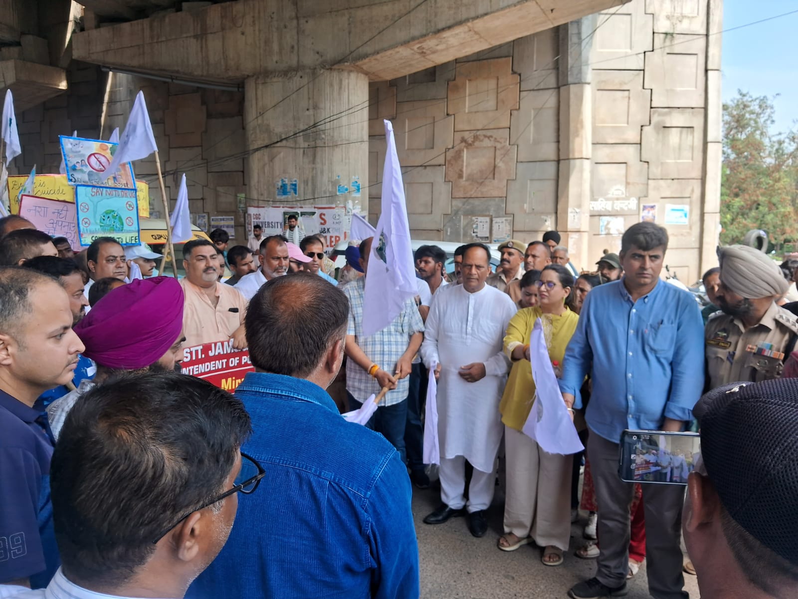 Anti-drug awareness rally unites RS Pura in fight against drug abuse