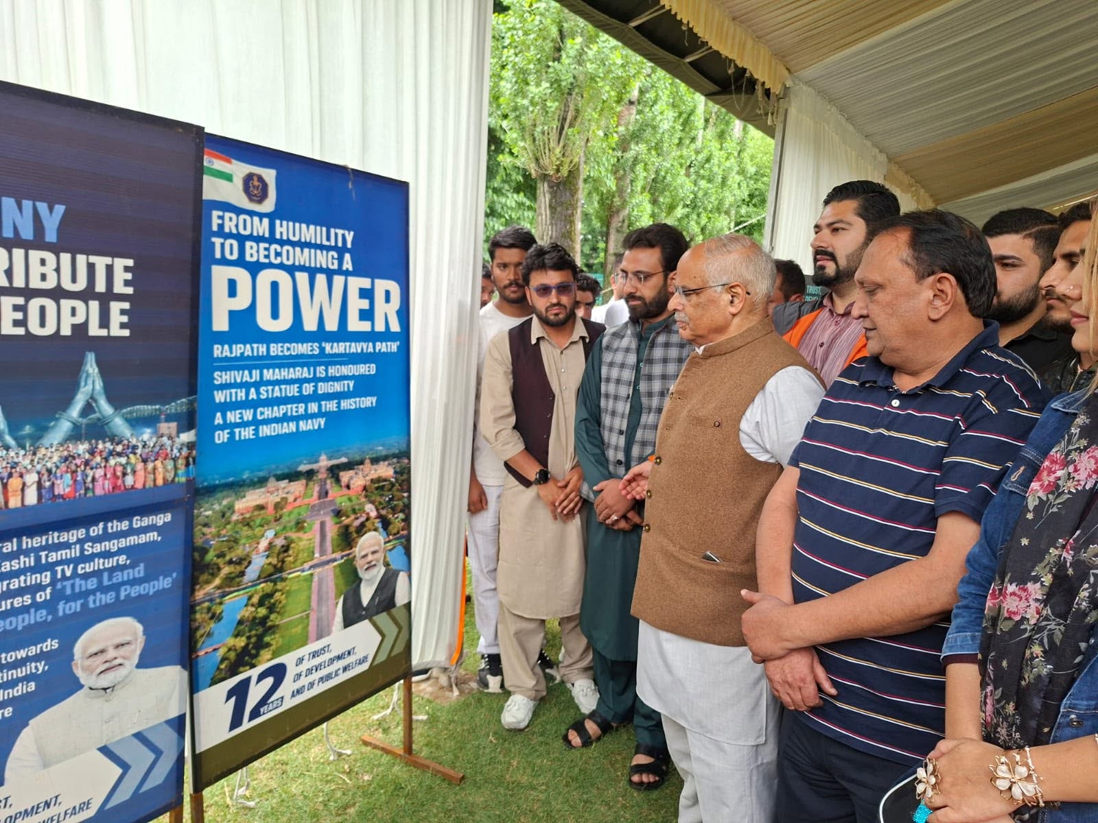 Ashok Koul inaugurates exhibition in Srinagar highlighting 12 years of Modi Govt’s achievements