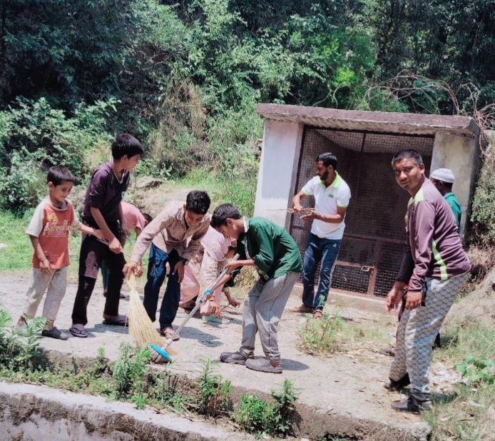 BJP OBC Morcha intensifies cleanliness drive across Jammu, Nowshera, Rajouri