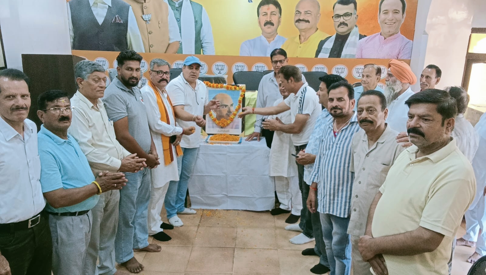 BJP OBC Morcha pays rich tributes to Dr. Shyama Prasad Mookerjee across J&K