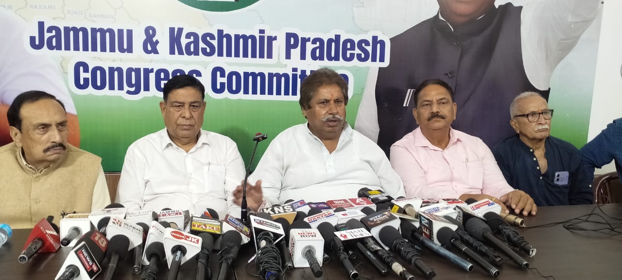 Congress questions BJP-RSS silence over Gadhadhar Temple damage, demands white paper on Mubarak Mandi Heritage Complex