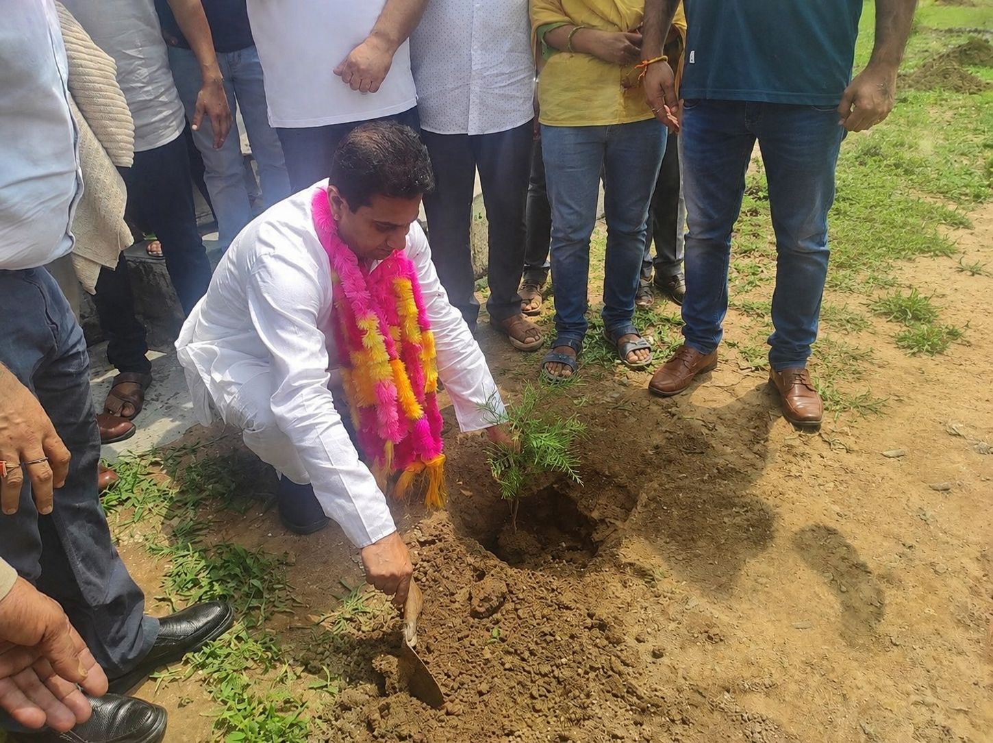 Environmental protection must become a people’s movement for a sustainable J&K: Jasrotia