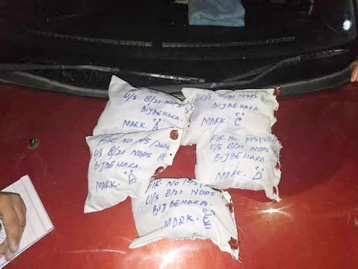 Inter-District drug smuggler held with heroin worth Rs 20 crore Inter-District drug smuggler held with heroin worth Rs 20 crore