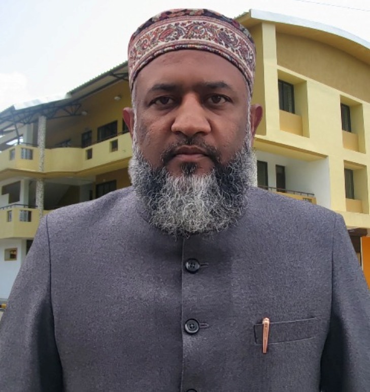 Improve sports facilities in Poonch: Dr Shazad