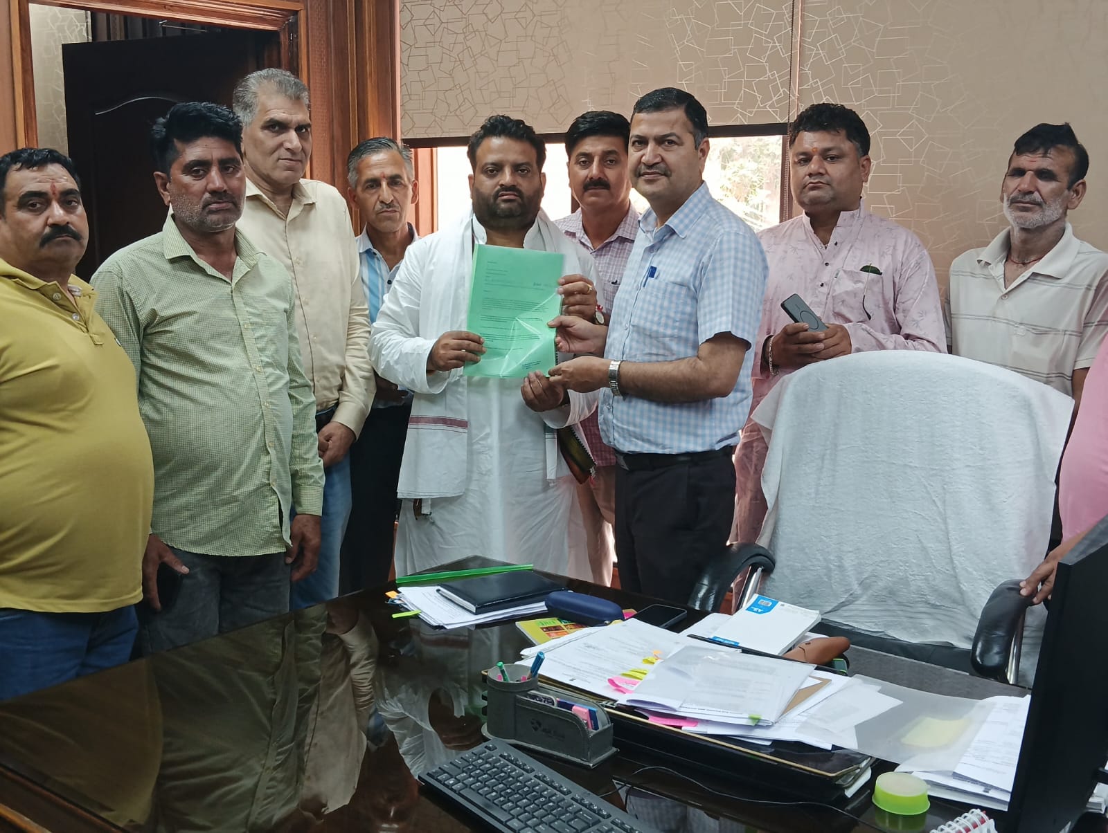 JKPCC Kissan Congress submits charter of demands, seeks urgent relief measures for farmers in J&K