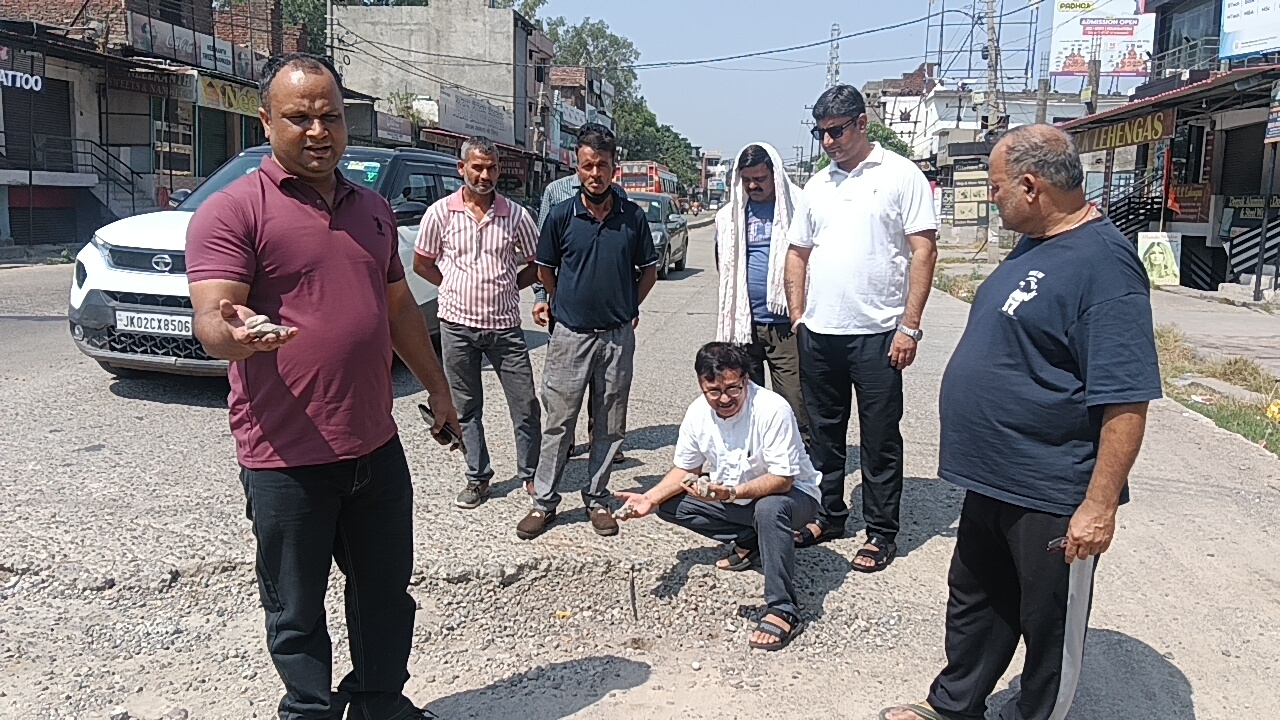 Khajuria questions quality of Rs 3.25 Cr Miran Sahib road as freshly constructed stretch turns accident-prone Khajuria questions quality of Rs 3.25 Cr Miran Sahib road as freshly constructed stretch turns accident-prone