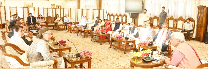 Parliamentary Standing Committee On External Affairs Calls On LG Manoj Sinha