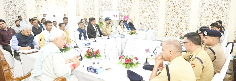 LG Sinha reviews Baltal Yatra preparations, Directs departments to ensure safe, Hassle-free pilgrimage