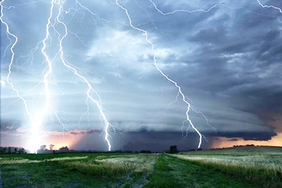 Lightning strike kills woman in Doda