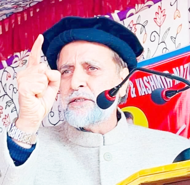 NC will not back down on Delhi protest: MP Mian Altaf