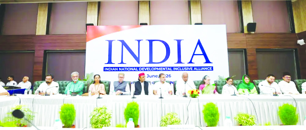 CM Omar Abdullah, Mehbooba Mufti attend INDIA Bloc meeting in Delhi CM Omar Abdullah, Mehbooba Mufti attend INDIA Bloc meeting in Delhi