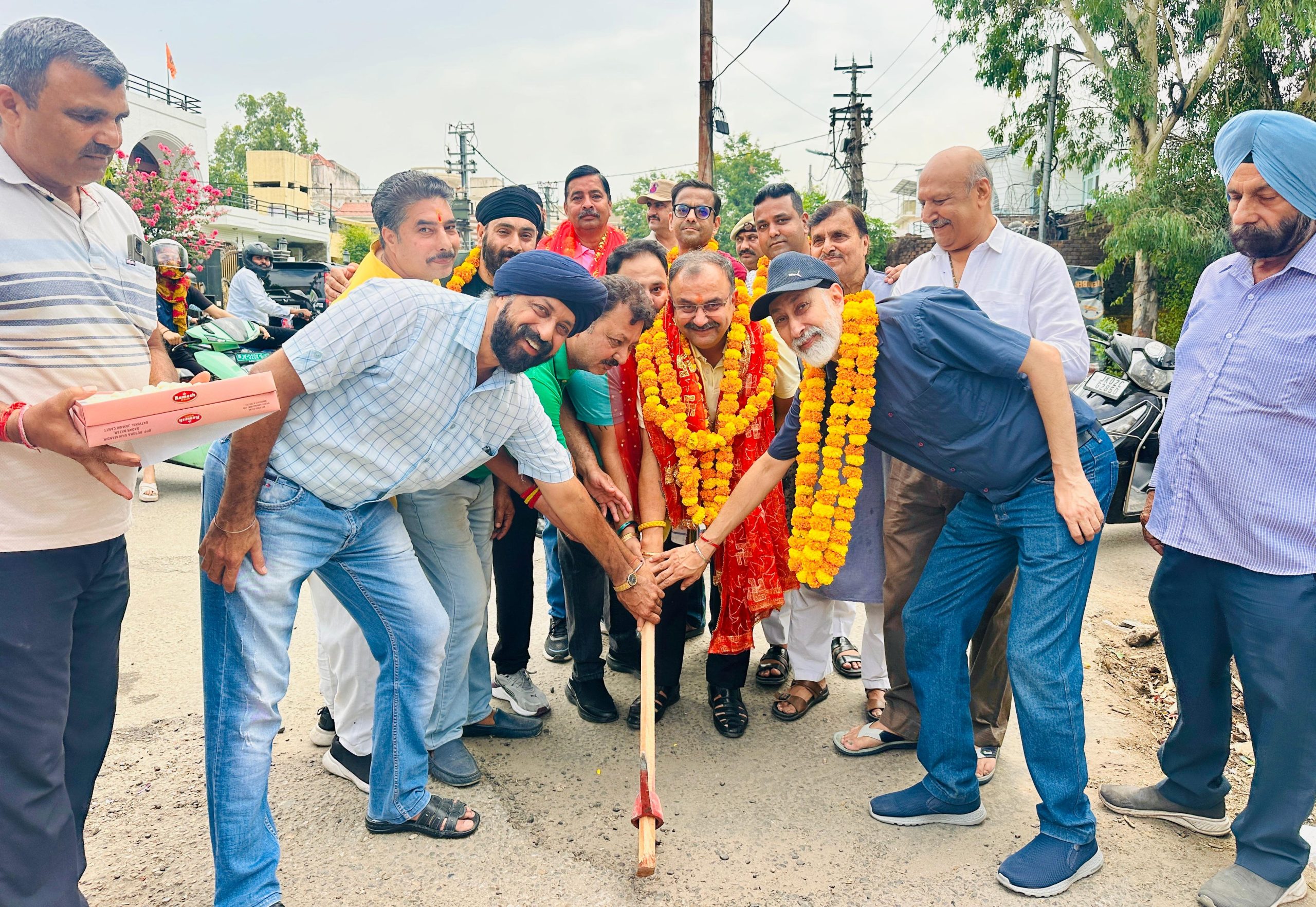 Randhawa starts key development work in Ward 44