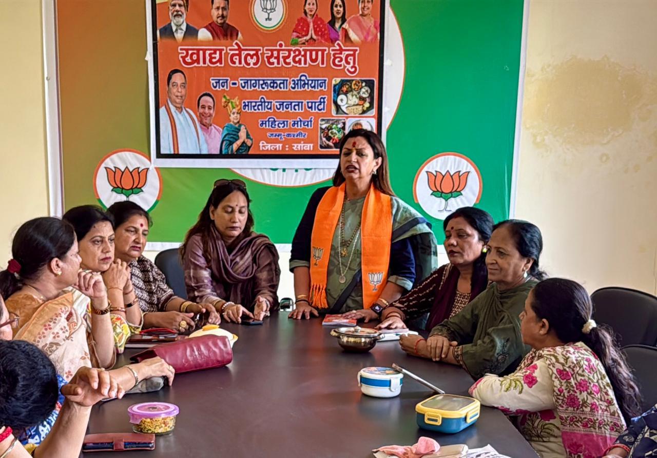 Rekha Mahajan bats for PM Modi’s Healthy India call, urges less oil consumption