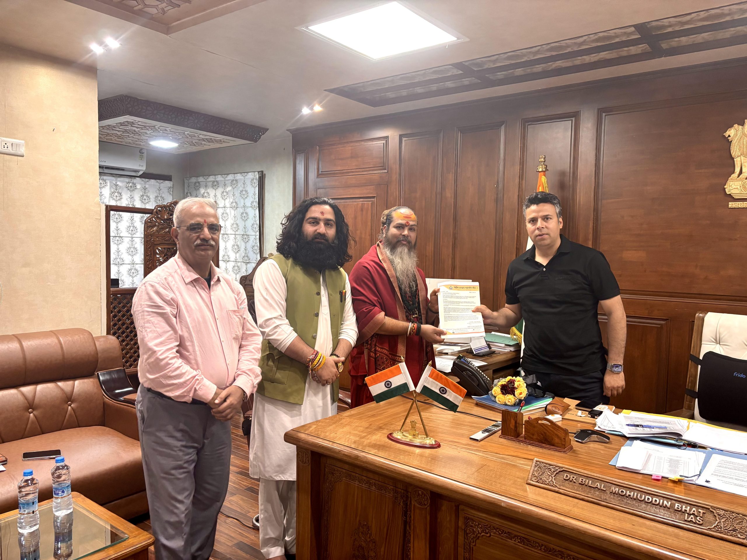 Sant Shri Rudranath Mahakal Vishal Maharaj meets DC Anantnag, raises issues of temple access and heritage preservation