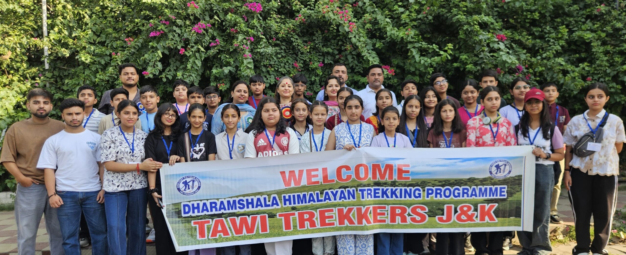 Student trekkers leave for Dharamshala Himalayan Trekking Programme