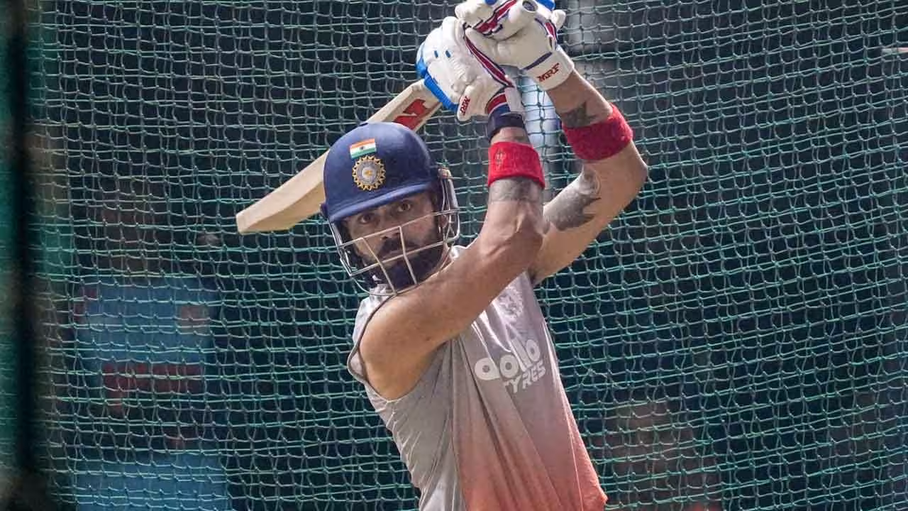 Cues from the nets: India hit the ground running with Virat Kohli, Shubman Gill holding a lengthy conversation | Cricket News Cues from the nets: India hit the ground running with Virat Kohli, Shubman Gill holding a lengthy conversation | Cricket News