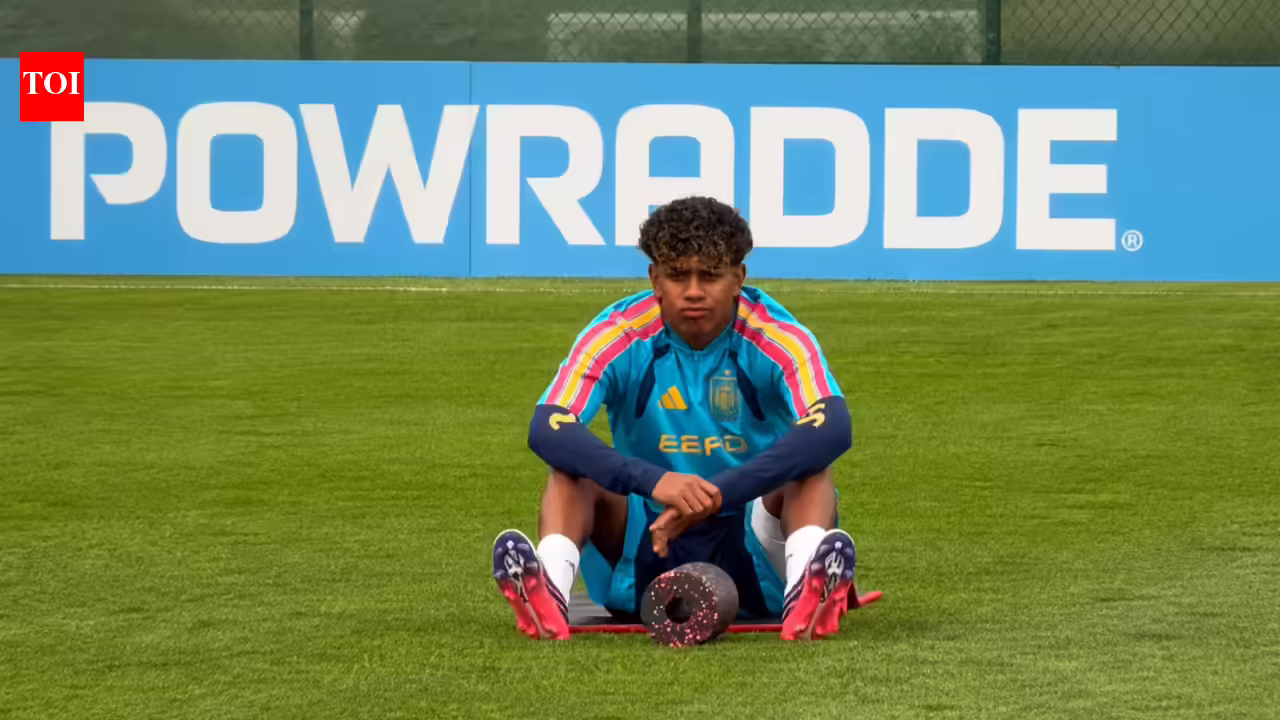 Lamine Yamal separated from Spain squad ahead of World Cup final as federation issues update on fitness | Football News