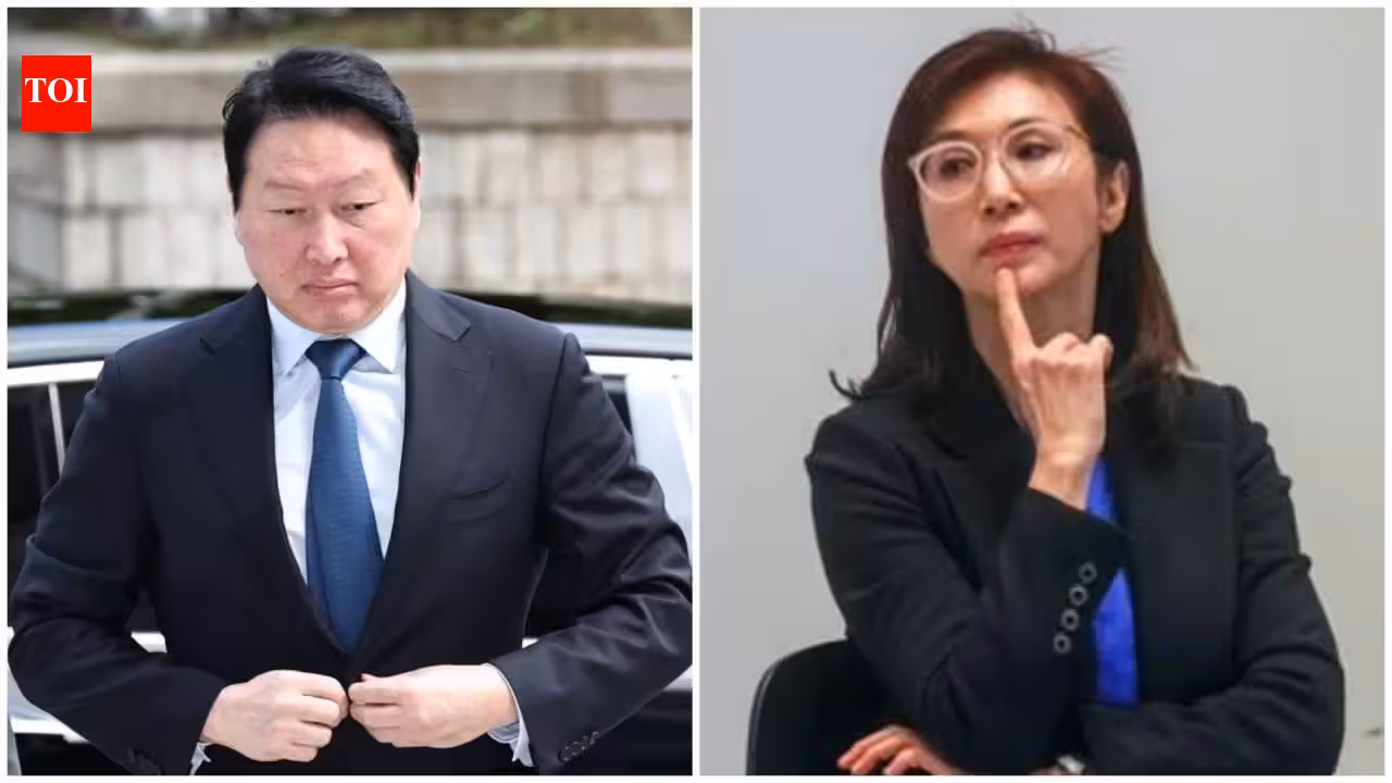SK Group chairman Chey Tae-won ordered to pay ex-wife Roh Soh-yeong 4 million in divorce settlement, court upholds claim over marital assets SK Group chairman Chey Tae-won ordered to pay ex-wife Roh Soh-yeong 4 million in divorce settlement, court upholds claim over marital assets