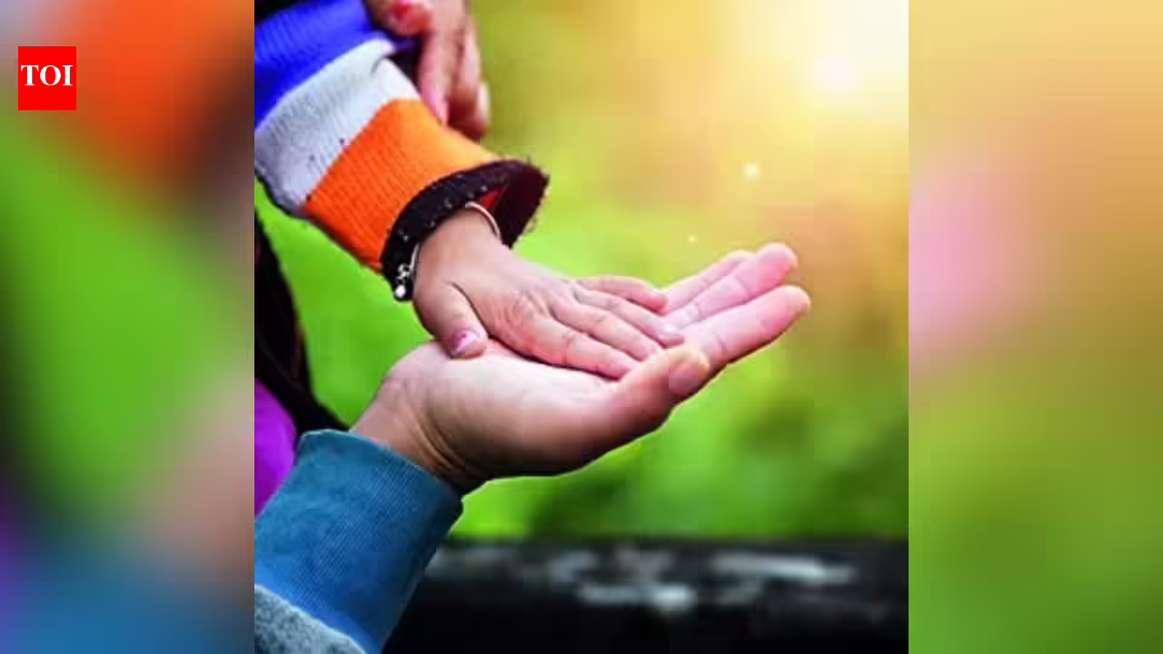 Adoption Statistics: India saw more than 5,000 child adoptions last year, highest in a decade | India News Adoption Statistics: India saw more than 5,000 child adoptions last year, highest in a decade | India News