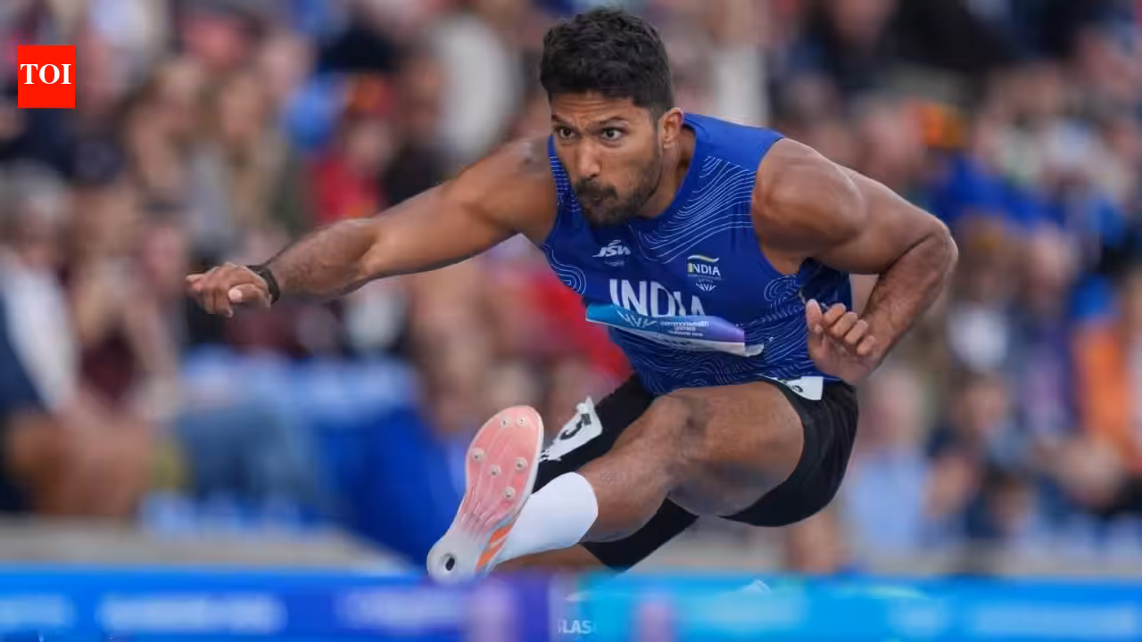 Injured Tejaswin Shankar scripts history; becomes first Indian to win decathlon medal in Commonwealth Games | Commonwealth Games News Injured Tejaswin Shankar scripts history; becomes first Indian to win decathlon medal in Commonwealth Games | Commonwealth Games News
