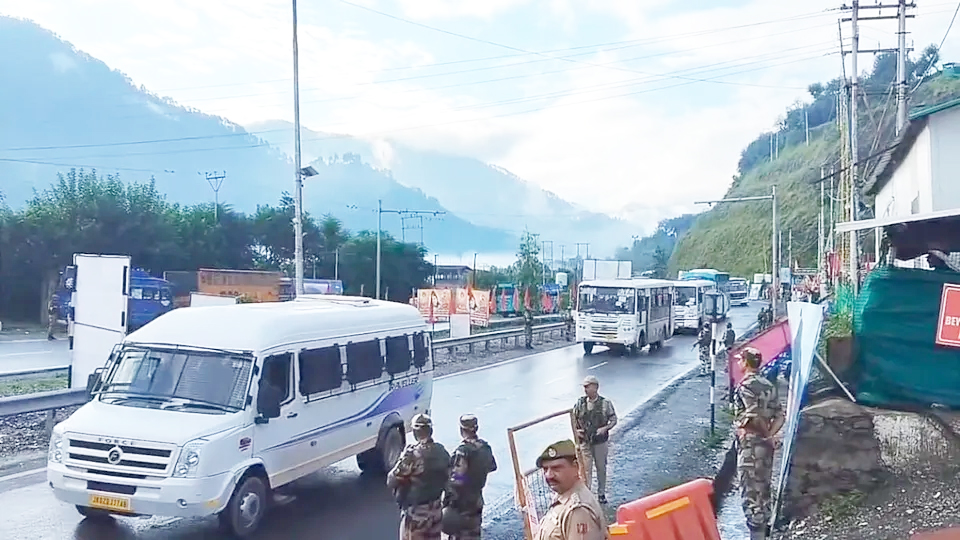 19th Batch of Shri Amarnath Yatra: 4,474 pilgrims leave Jammu 19th Batch of Shri Amarnath Yatra: 4,474 pilgrims leave Jammu