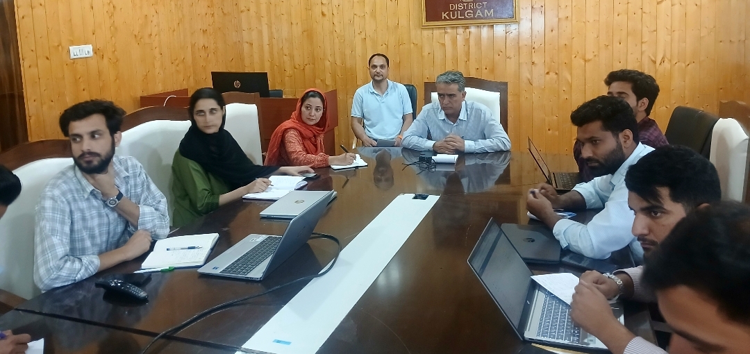 ADDC Kulgam reviews implementation of Mission YUVA in district
