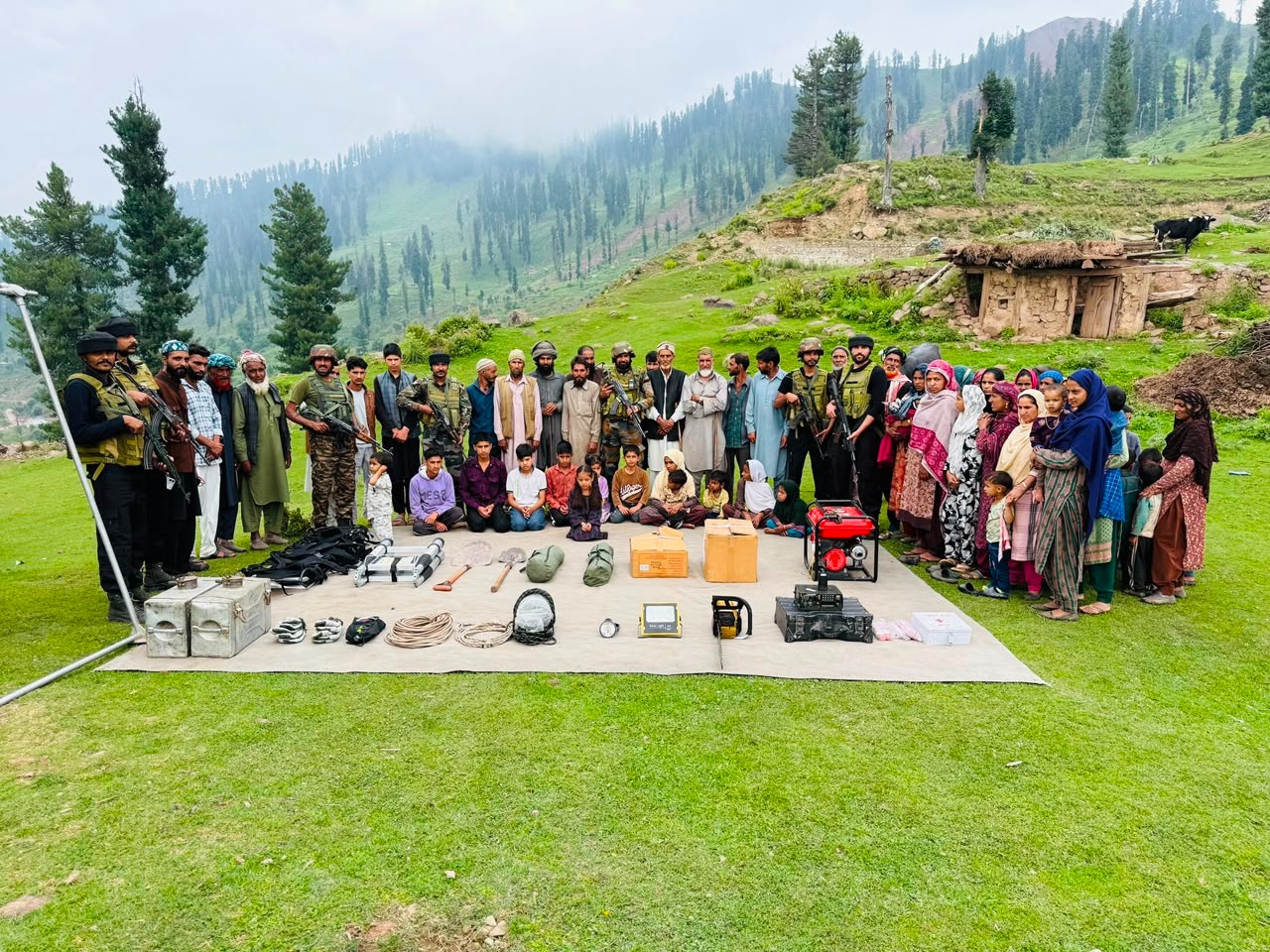 Army conducts flood relief demonstration at Gool
