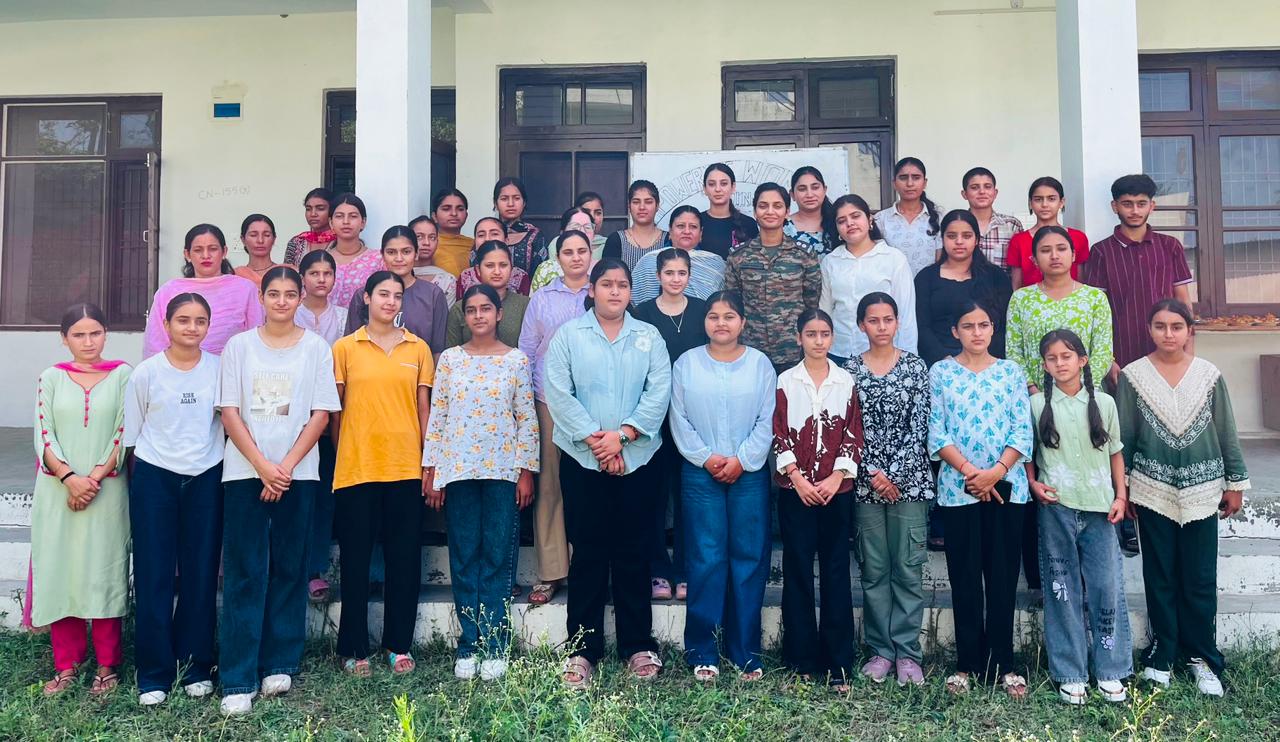 Army organises motivational lecture for young women to join armed forces at Panchayat Ghar DD Morh