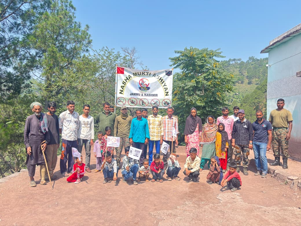 Army organises pledge taking ceremony under Nasha Mukti Abhiyan at Lower Kashti