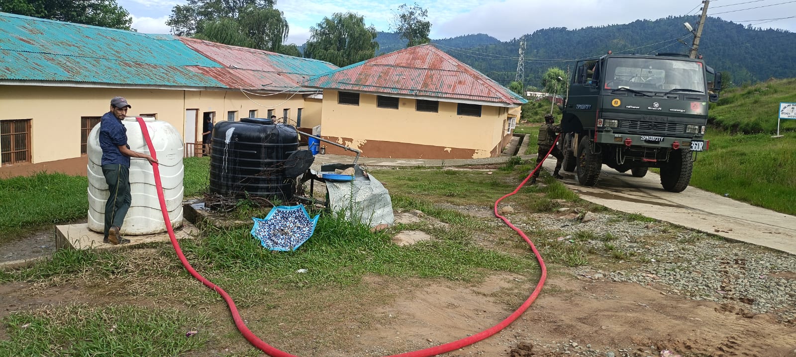 Army provides water storage tank at JNV Kotranka