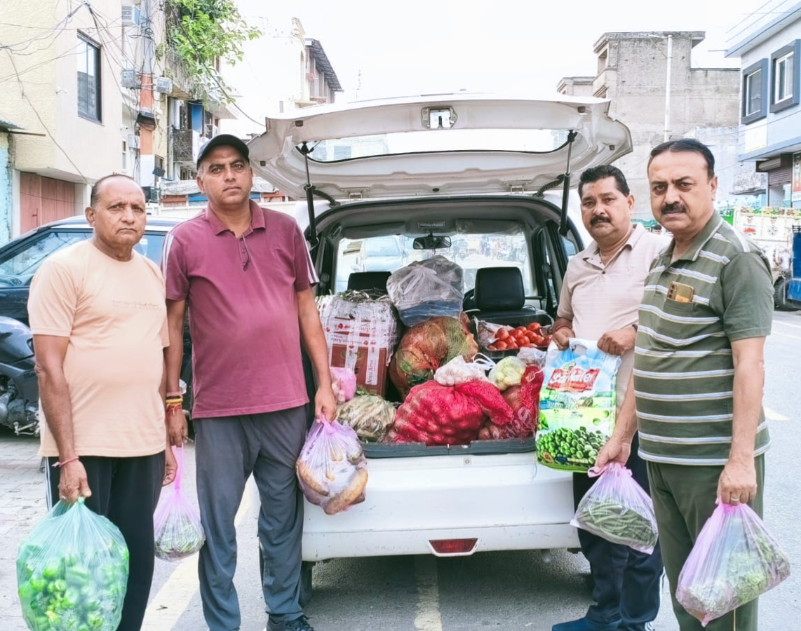 BJP OBC Morcha celebrates Dr. K. Laxman’s birthday by assisting needy family in daughter’s marriage