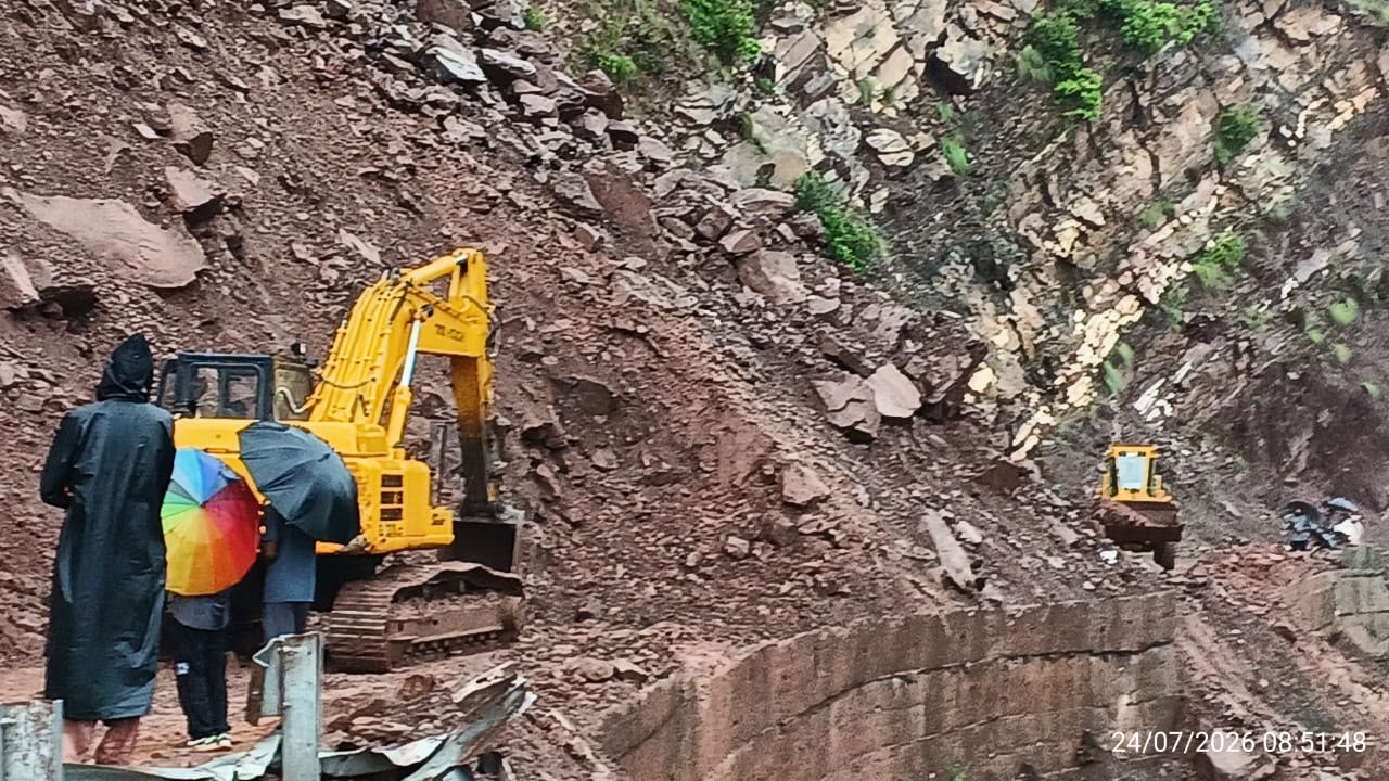 BRO restores road connectivity in Rajouri, Poonch and Reasi amid heavy rains and landslides