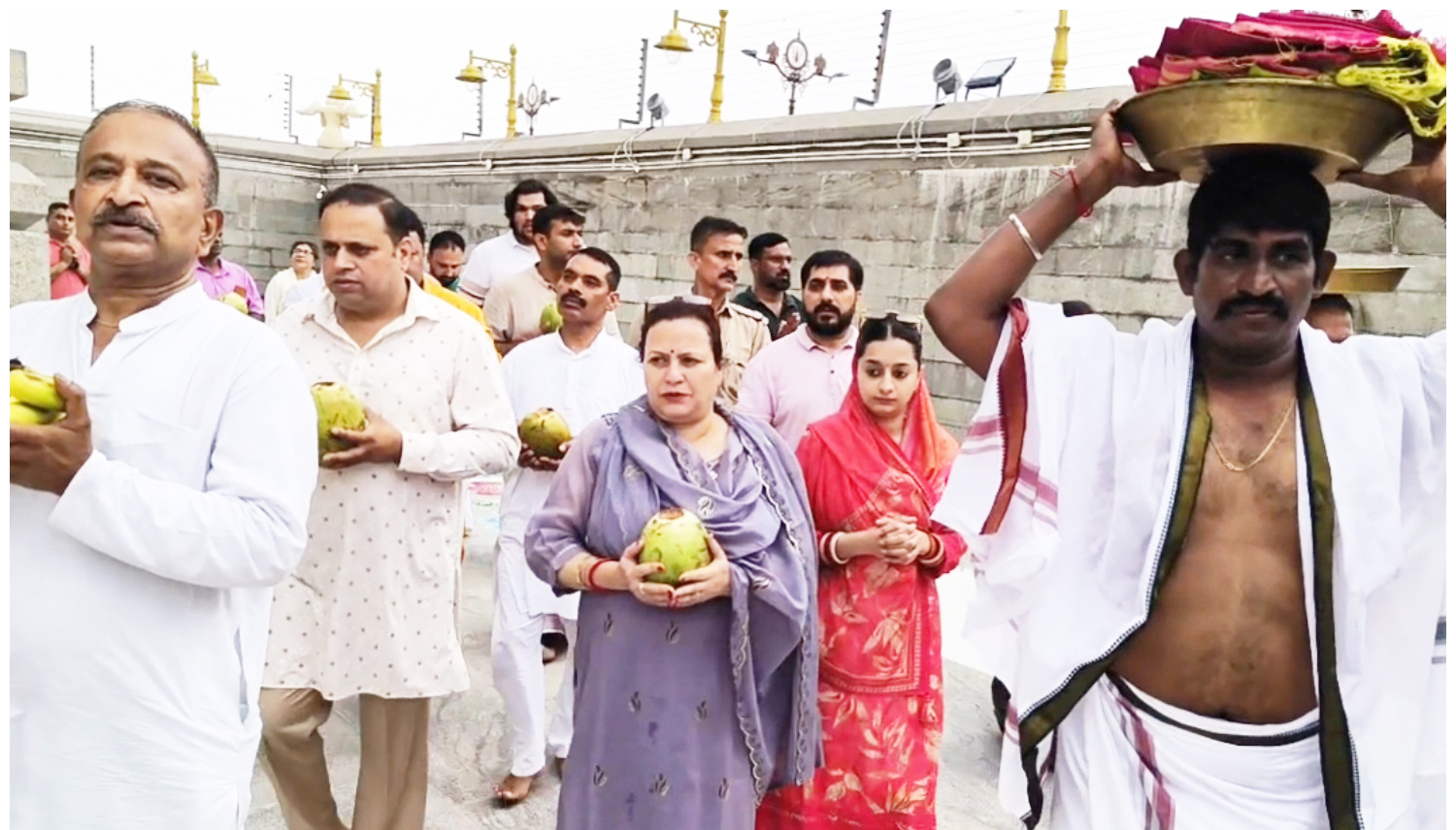 Bindu Gupta offers prayers at Tirupati Balaji Temple Jammu