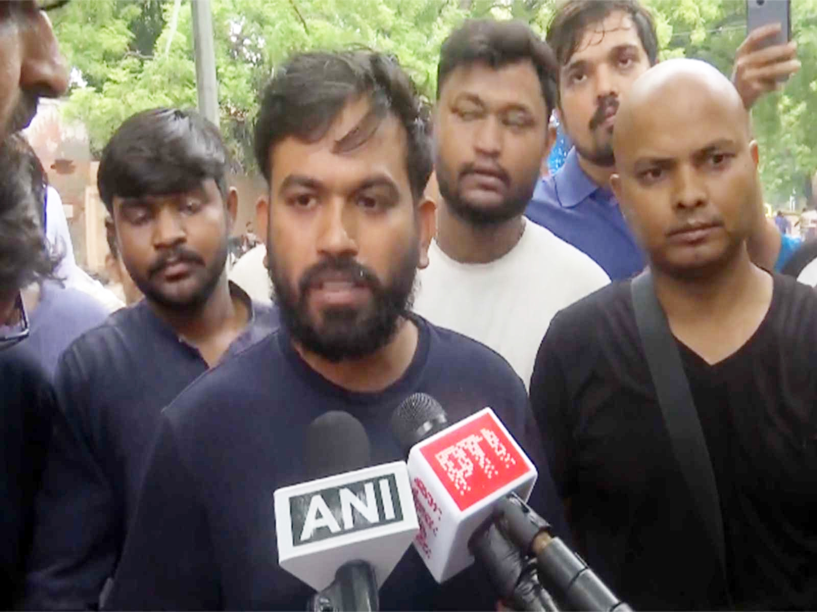 “Nothing less than Pradhan’s Resignation”: CJP’s Abhijeet Dipke sets terms ahead of talks with Govt “Nothing less than Pradhan’s Resignation”: CJP’s Abhijeet Dipke sets terms ahead of talks with Govt
