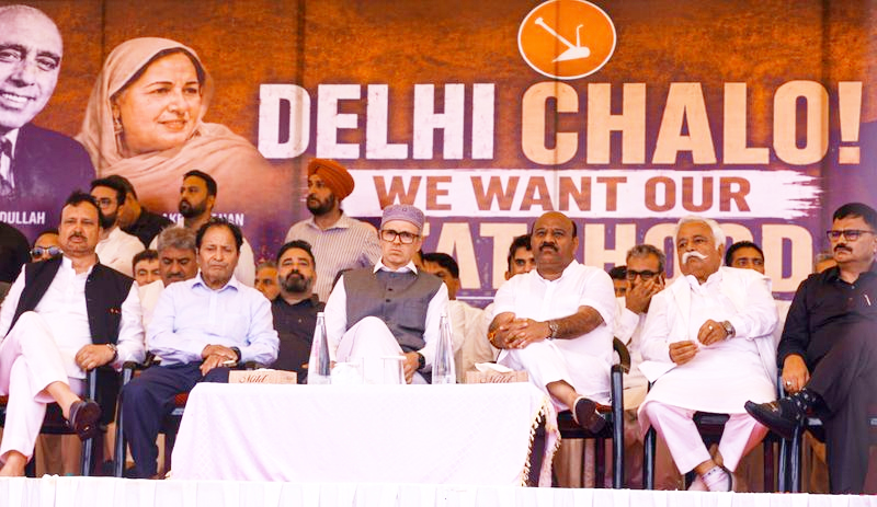 CM Omar defends invite to Mirwaiz for Delhi protest, Says BJP creating ‘Manufactured Controversy’