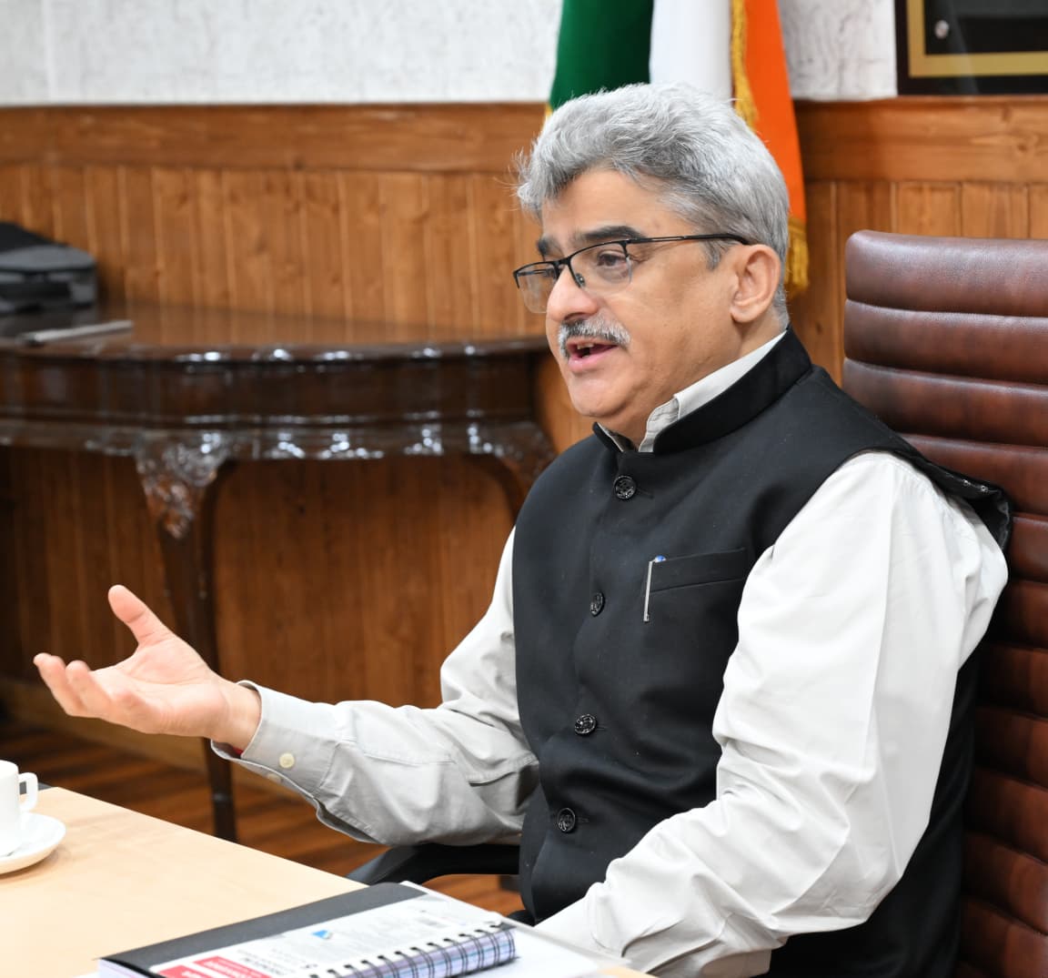 Chief Secy reviews implementation of flagship Centrally Sponsored Schemes in J&K