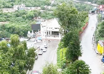 Vaishno Devi Yatra suspended for fourth consecutive day amid adverse weather